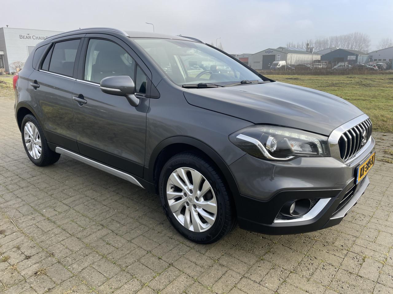 Suzuki s cross 1.0 boosterjet exclusive