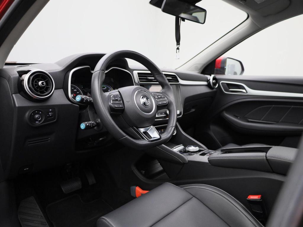 MG Zs Ev luxury 45 kwh | panoramadak | leder | apple carplay - android auto