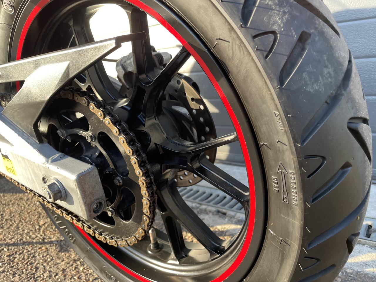 Aprilia RS4 50 schakelbrommer