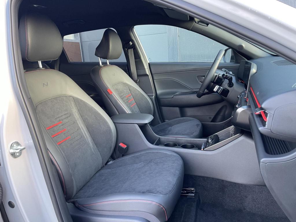 Hyundai Kona 1.6 gdi hev n line