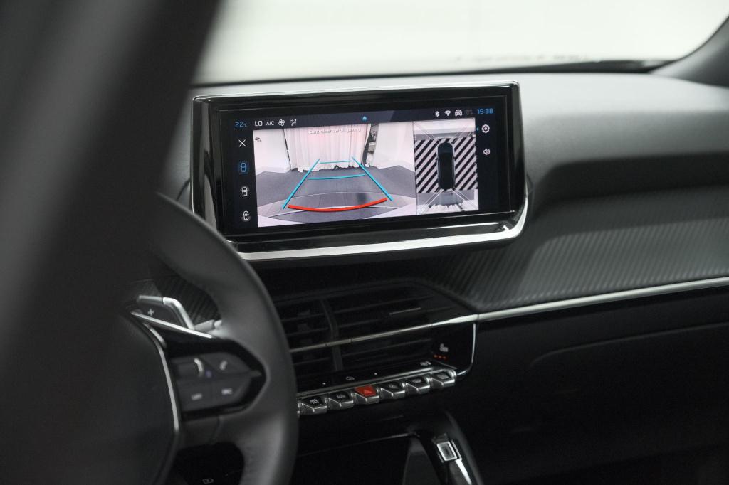 Peugeot 2008 puretech 130 eat8 allure | 360 camera | adaptieve cruise contr