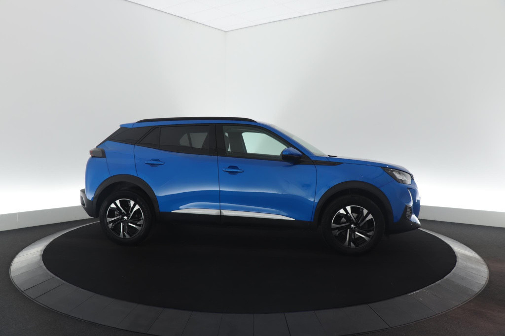 Peugeot 2008 puretech 130 allure | trekhaak | camera | apple carplay | stoe