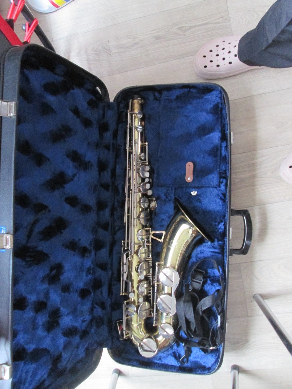 Saxofoonspeler gezocht om saxofoon te testen
