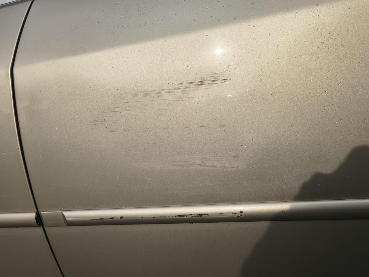 Ford Mondeo (2004), 2.0 liter, 5-deurs Ghia, handgeschakeld