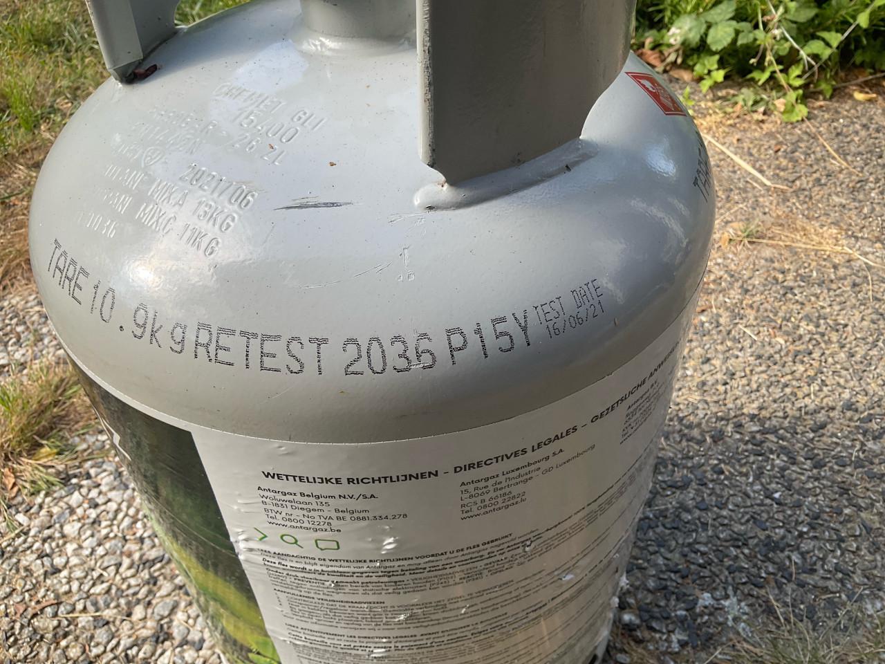 Volle verzegelde antargaz gasfles