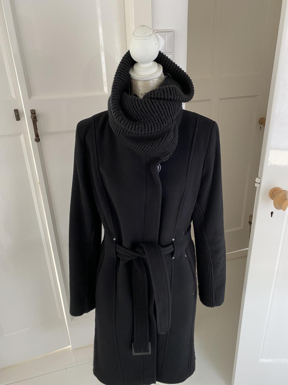 Mantel Maura Claudia Sträter zwart Mt 42