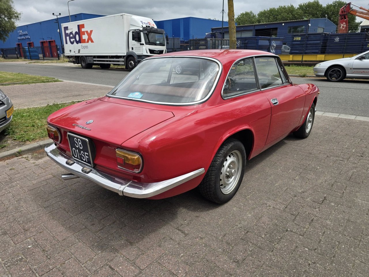 Alfa romeo 1300 gt junior  Bouwjaar 1973  Apk en Wegenbelasting vrij