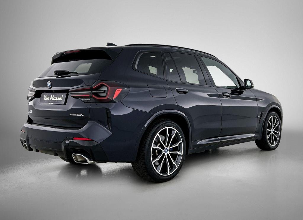 BMW X3 xdrive30e high executive | m-sport | panoramadak | apple carplay / a