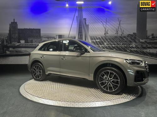 Audi Q5 50 tfsi e s edition competition *keyless*camera*chronosgrey*trekhaa