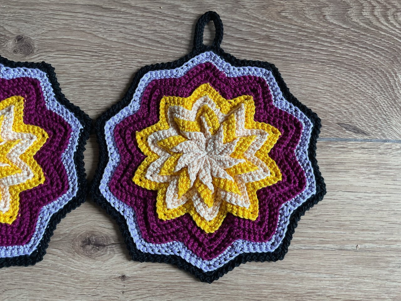 Set pannenlappen met onderzetter samen €5,-