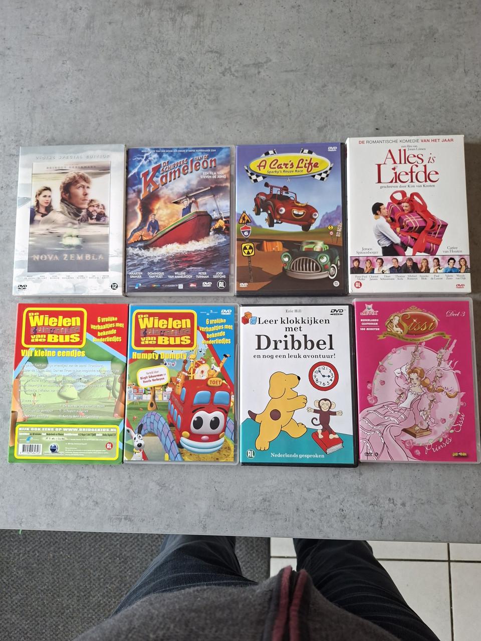 8 dvd,s