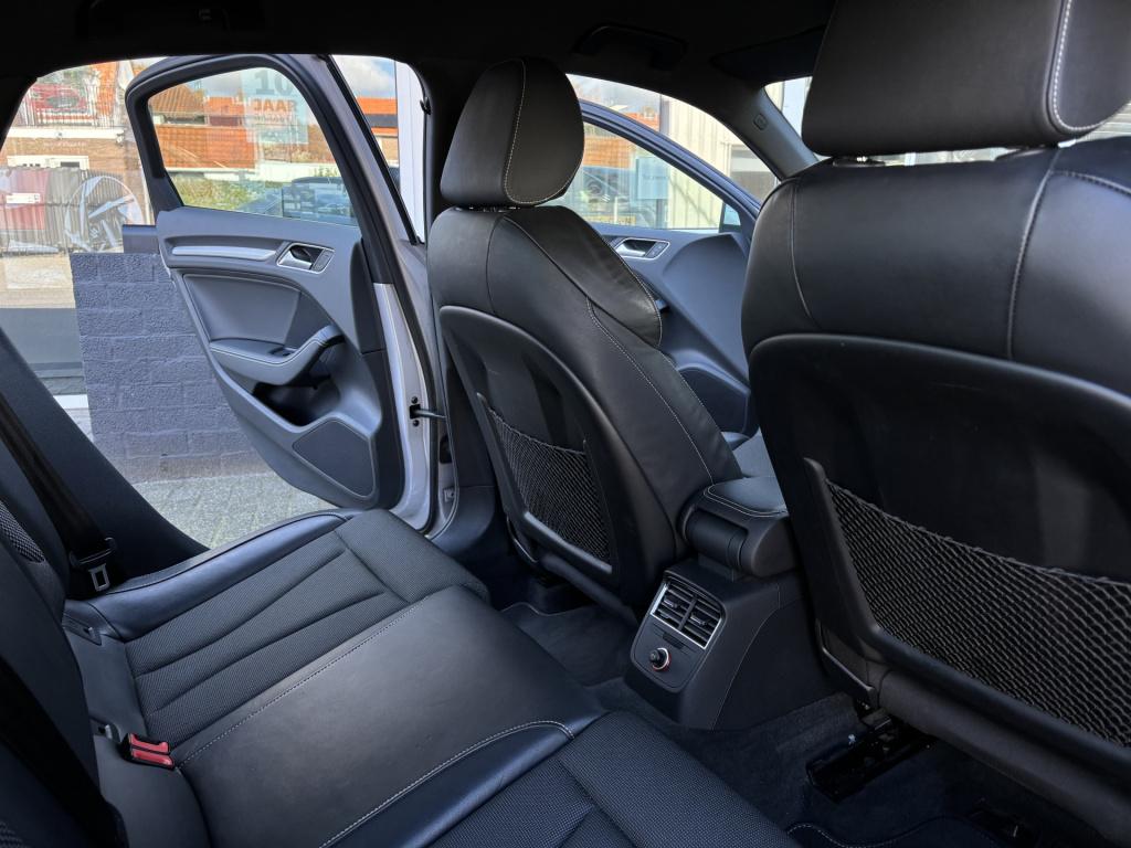 Audi A3 limousine 1.4 tfsi cod ambition pro line s