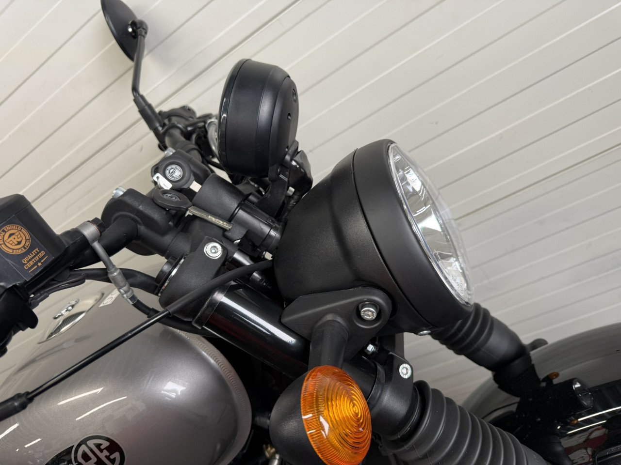 Royal Enfield HNTR 350 Dapper nu op voorraad! Slechts 5599,-