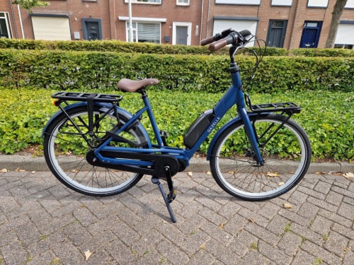 Zo goed als nieuwe Gazelle Bloom met krachtige Shimano middenmotor