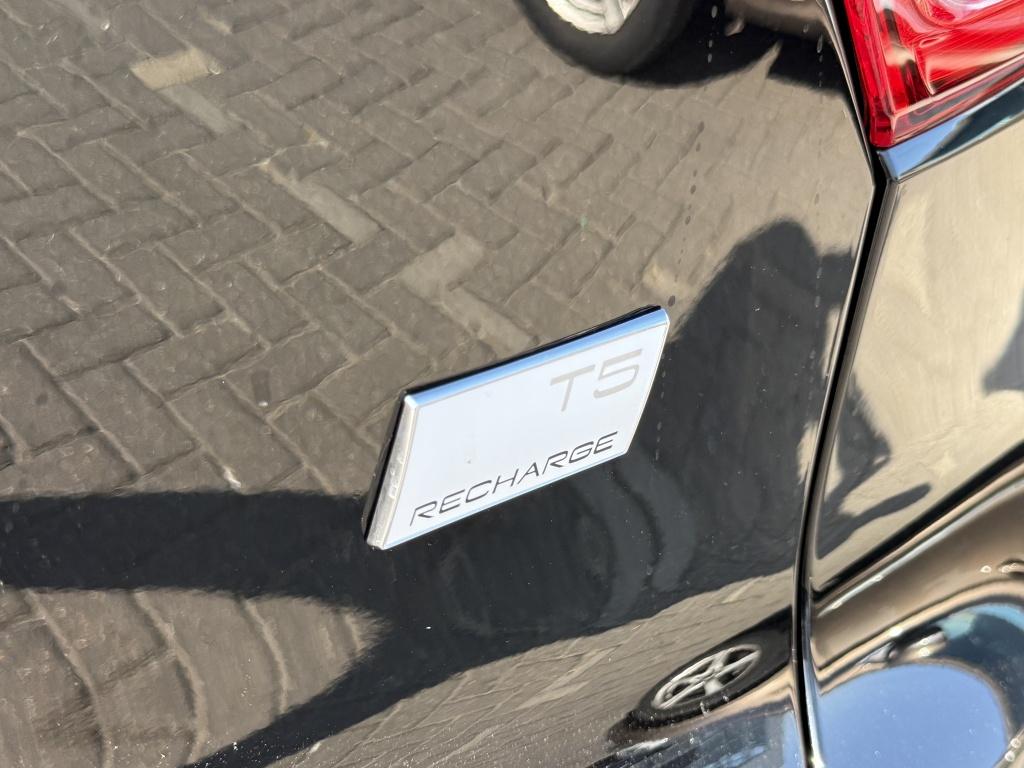 Volvo XC40 t5 262pk recharge ultimate bright| full options !!