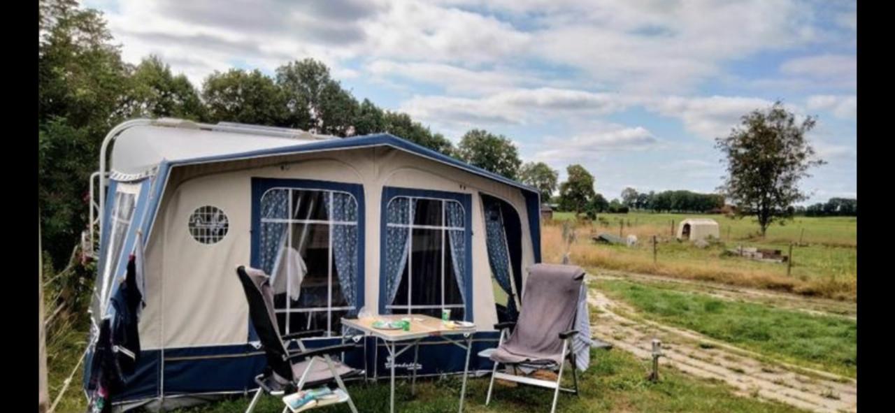 Isabella ambassador crown voortent