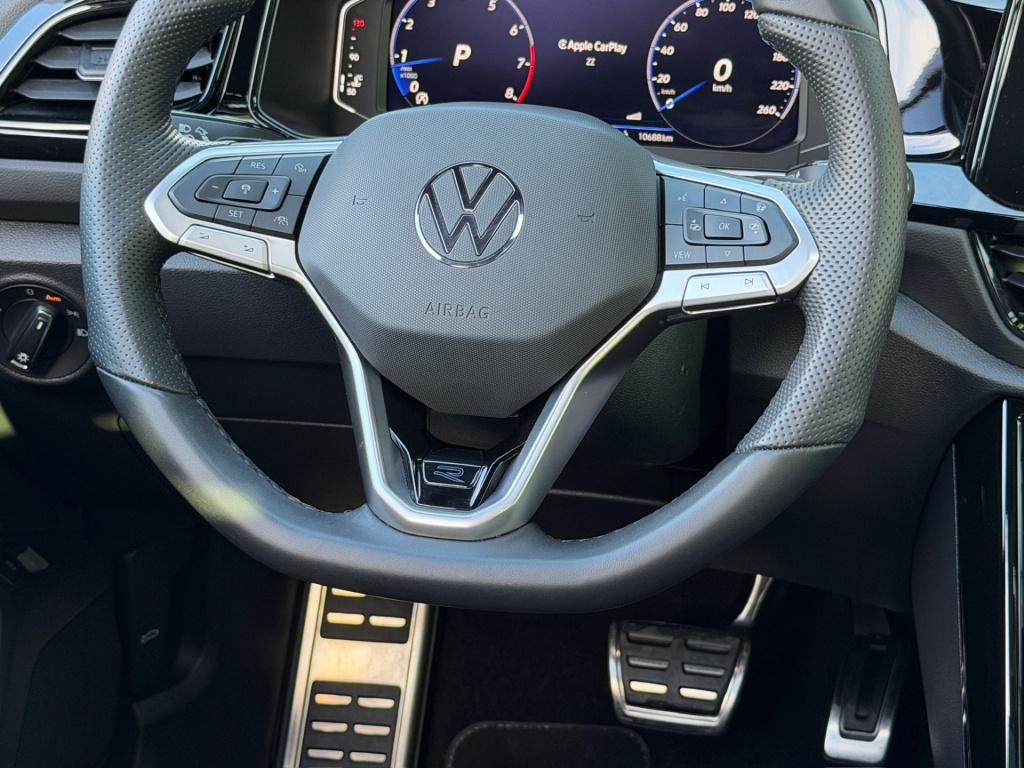 Volkswagen T-roc 1.5 tsi r-line | black style | panoramadak | 19 inch | cam