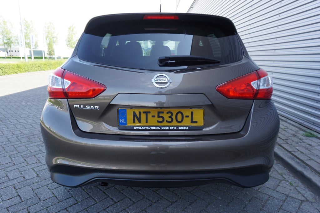 Nissan Pulsar 1.2 dig-t n-vision climate / navi / camera / parkeers. / crui