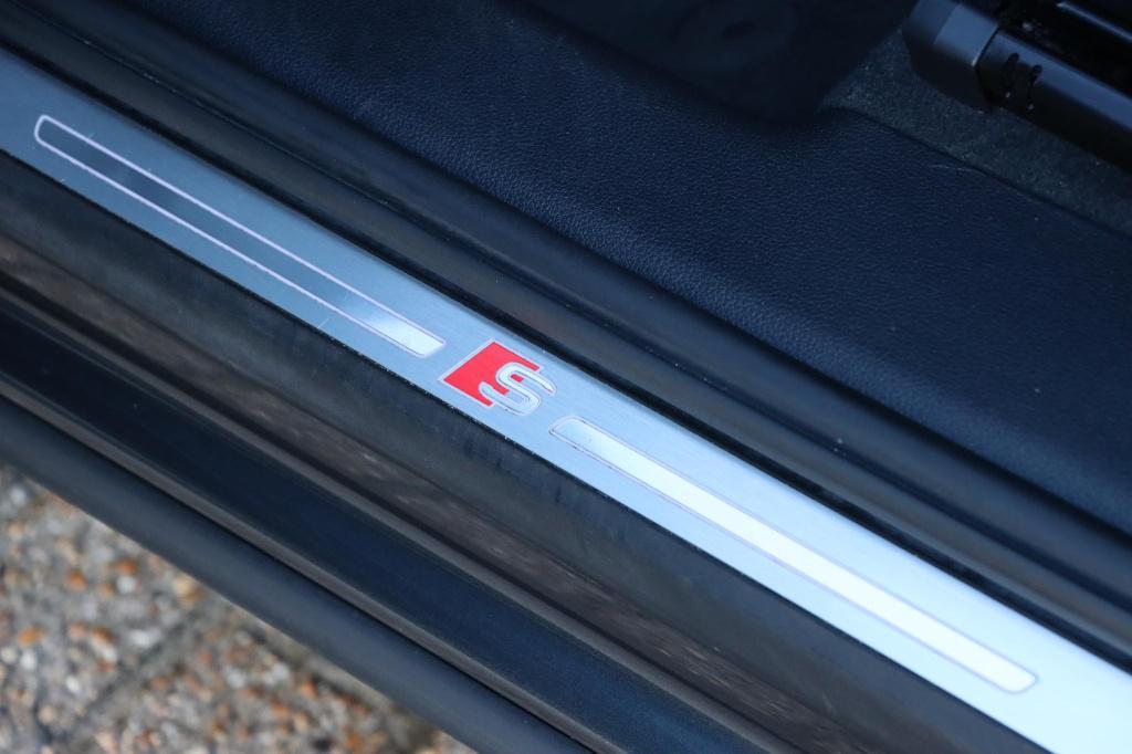 Audi Q3 sportback 45 tfsi e s edition 245pk s-tronic