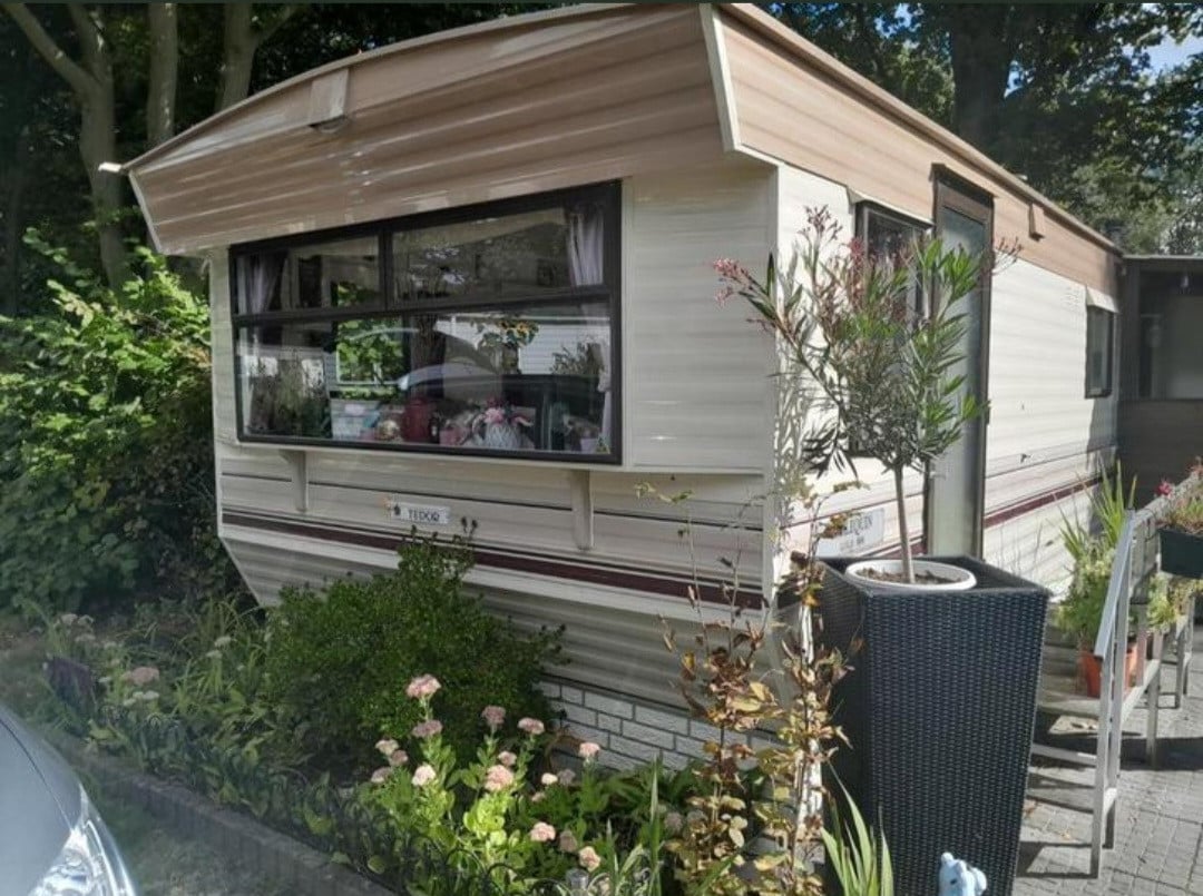 Te koop stacaravan op Bospad Hoeven