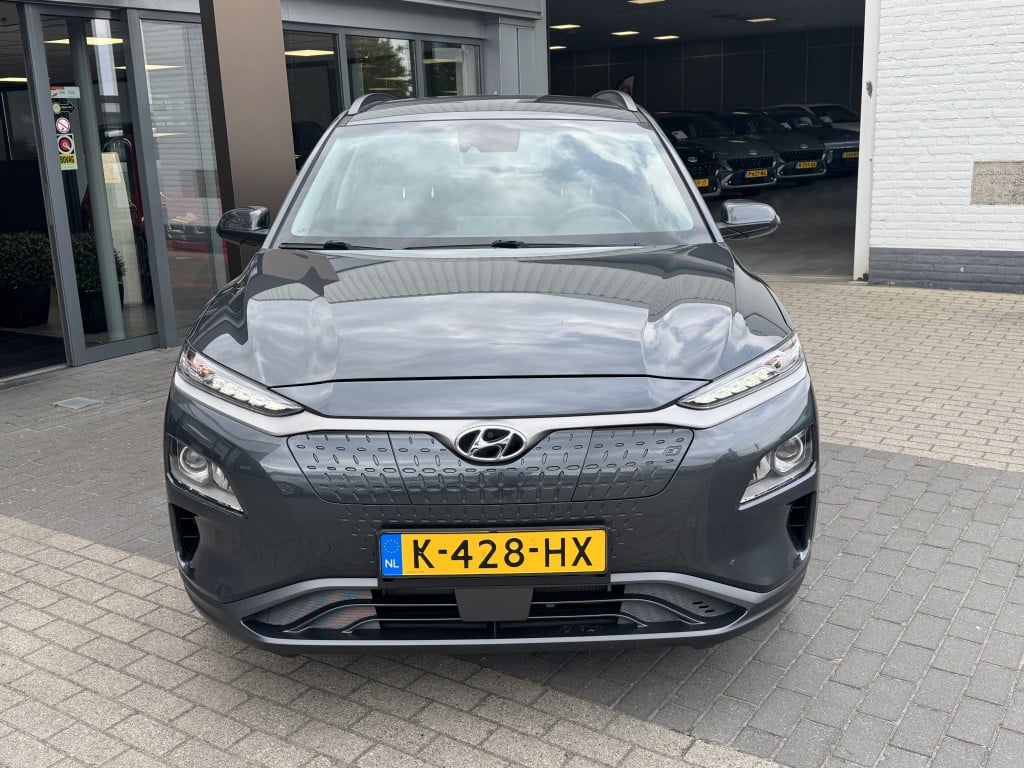 Hyundai Kona ev comf smart 39 kwh | 1e eigenaar | dealer onderhouden! |