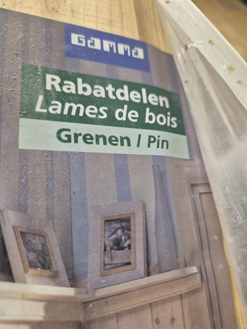 Pakket houten schroten