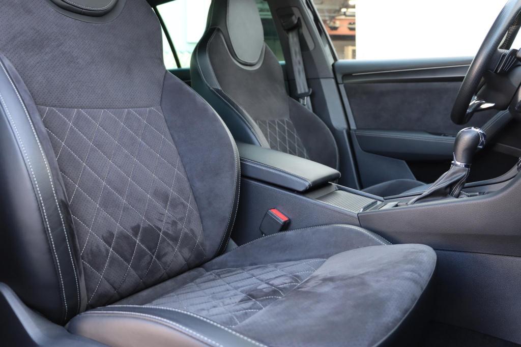 Skoda Superb combi 1.4 tsi iv sportline 218pk dsg6 soh 92,2 %