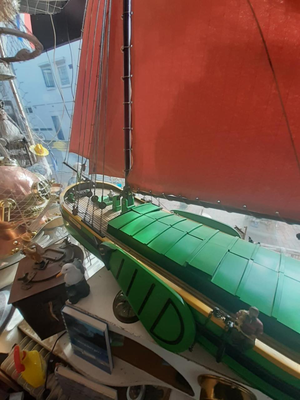 Groot scheepsmodel zeilschip Paviljoenpoon 160 cm