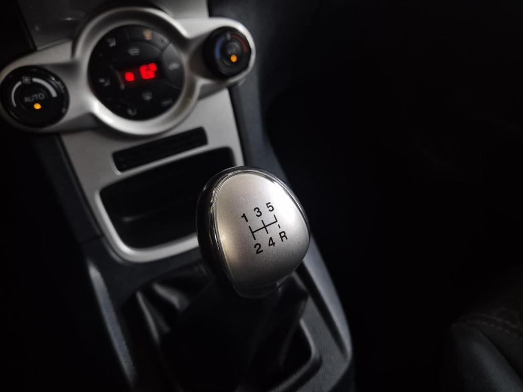 Ford Fiesta 1.25 titanium