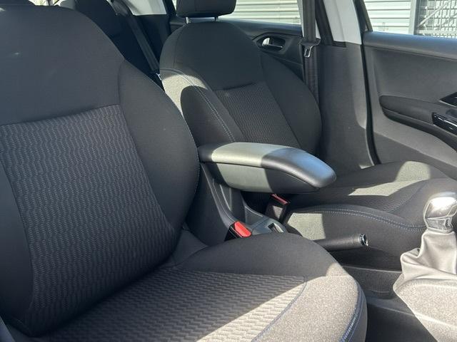 Peugeot 208 1.2 puretech signature
