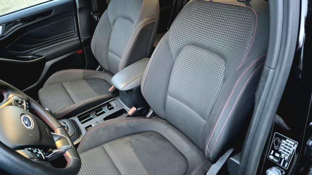 Ford Focus wagon st line x business 1.0 ecoboost hybrid | camera | lane ass