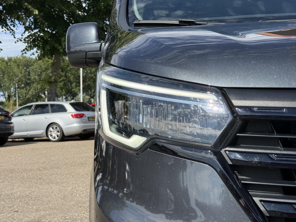 Renault Trafic 2.0 blue dci 170pk t29 l2h1 extra dc | limited 075/350 | 2x 