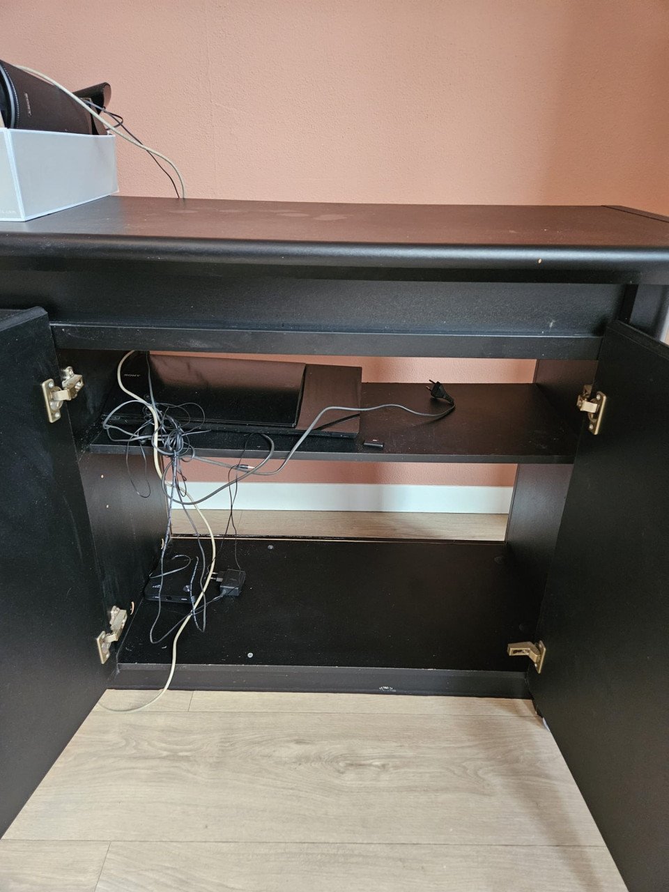 Gratis groot dressoir