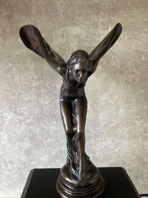 Antieke Pendule met Flying Lady van Rolls Royce