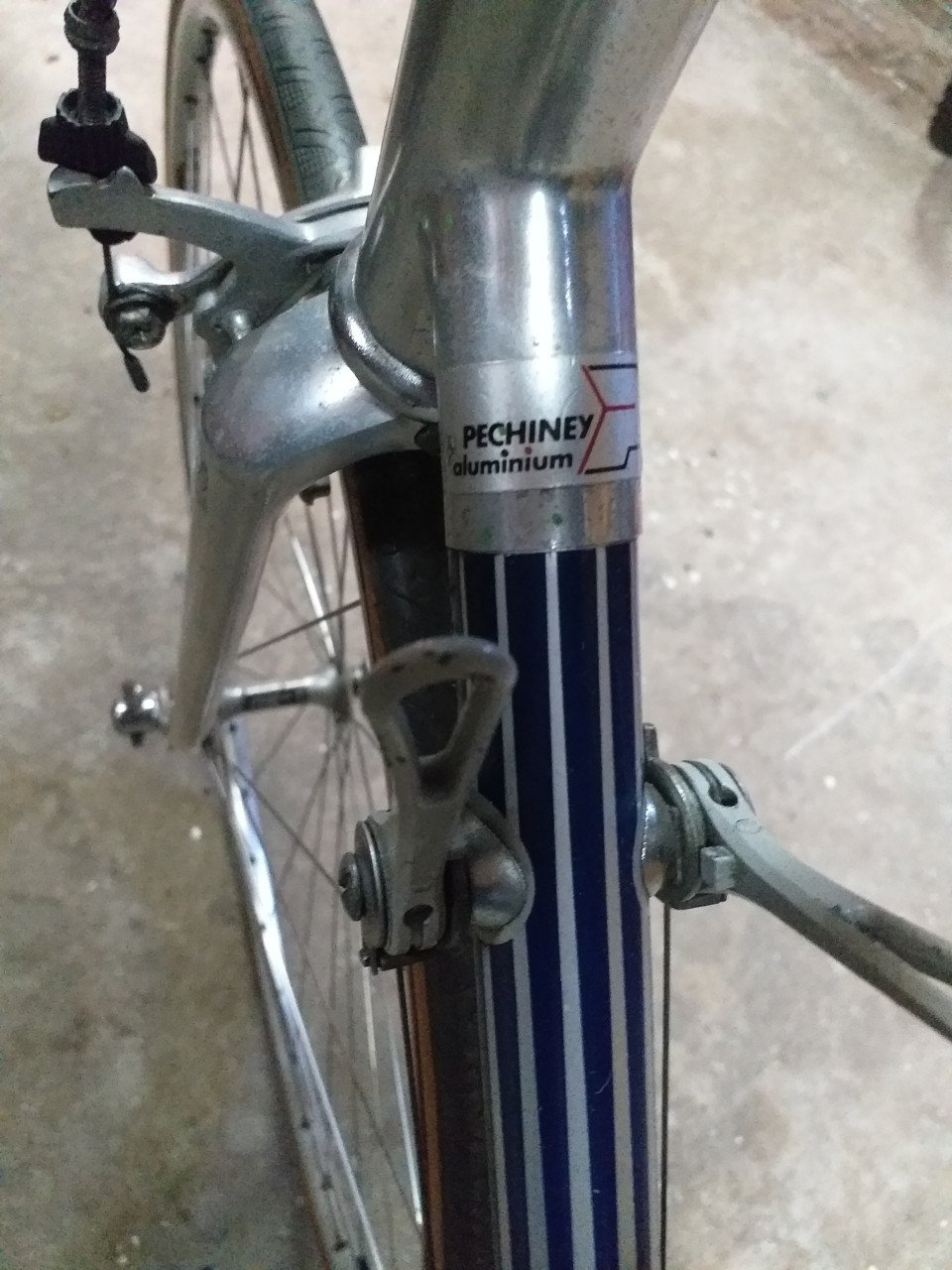 ""PEUGEOT VINTAGE RACEFIETS VOLLEDIG IN ALUMINIUM SPECIALE UITVOERING""