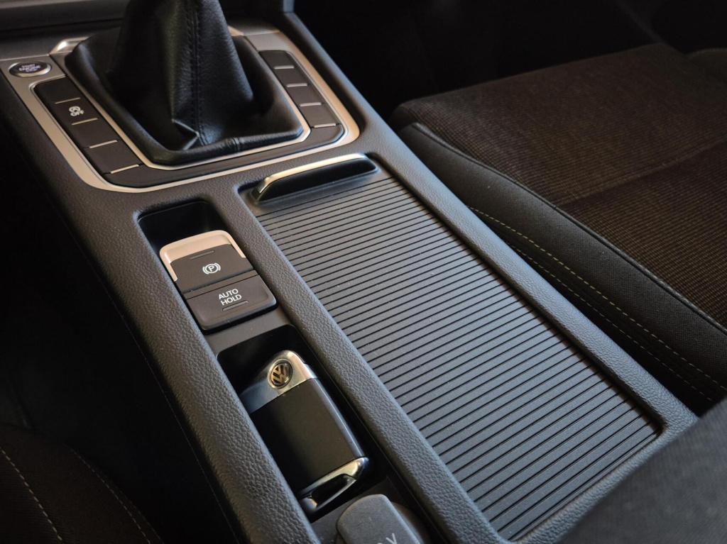 Volkswagen Passat variant 1.4 tsi comfortline / distributieriem vervangen