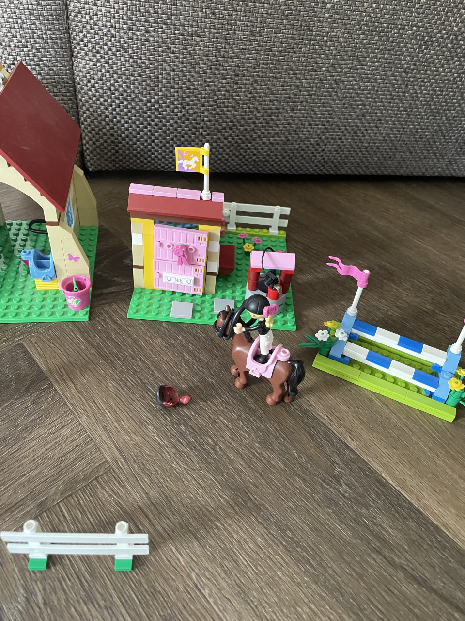 Lego Friends: Heartlake paardenstal 3189
