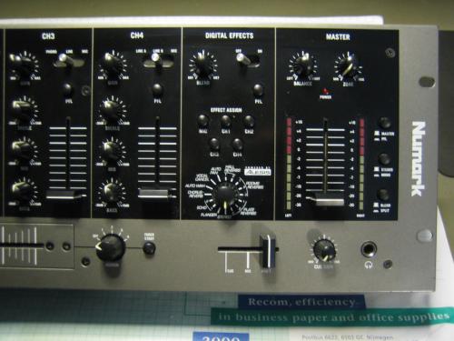 Numark C3 FX mixer mengpaneel