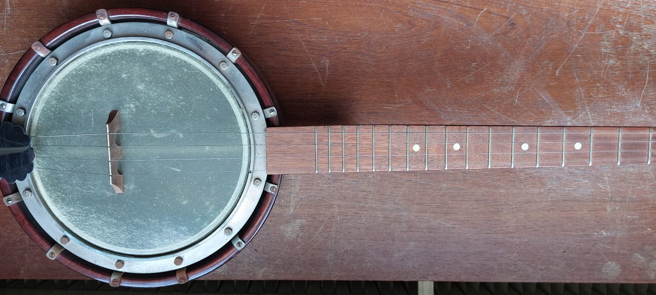Vintage Tenor Banjo