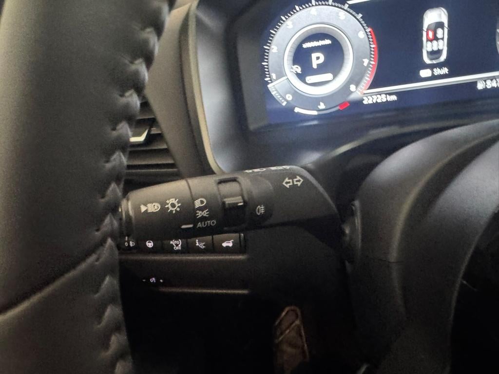 Nissan Qashqai 1.3 mhev xtronic n-connecta