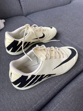 Zaal sportschoenen nike