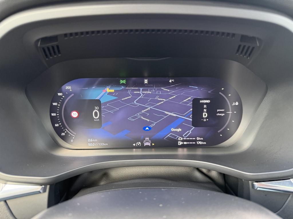 Volvo XC60 t6 398pk recharge dark black edition| panodak| luchtvering| trek