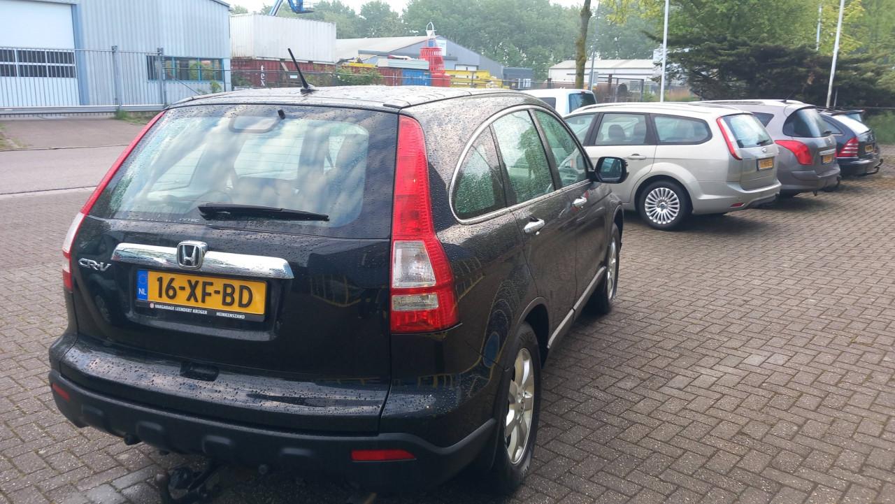 Honda CR-V 2.0 i Elegance 5drs bj:2007 airco lm-velgen apk 2027 !!