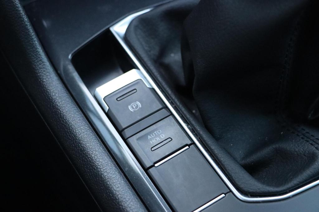 Volkswagen Tiguan 1.4 tsi comfortline executive