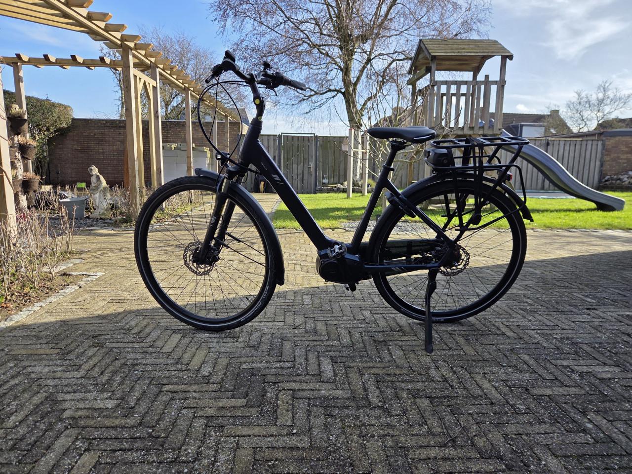 Prachtige Giant Entour E+ Damesfiets (M/51cm) - Slechts 800km op de teller!