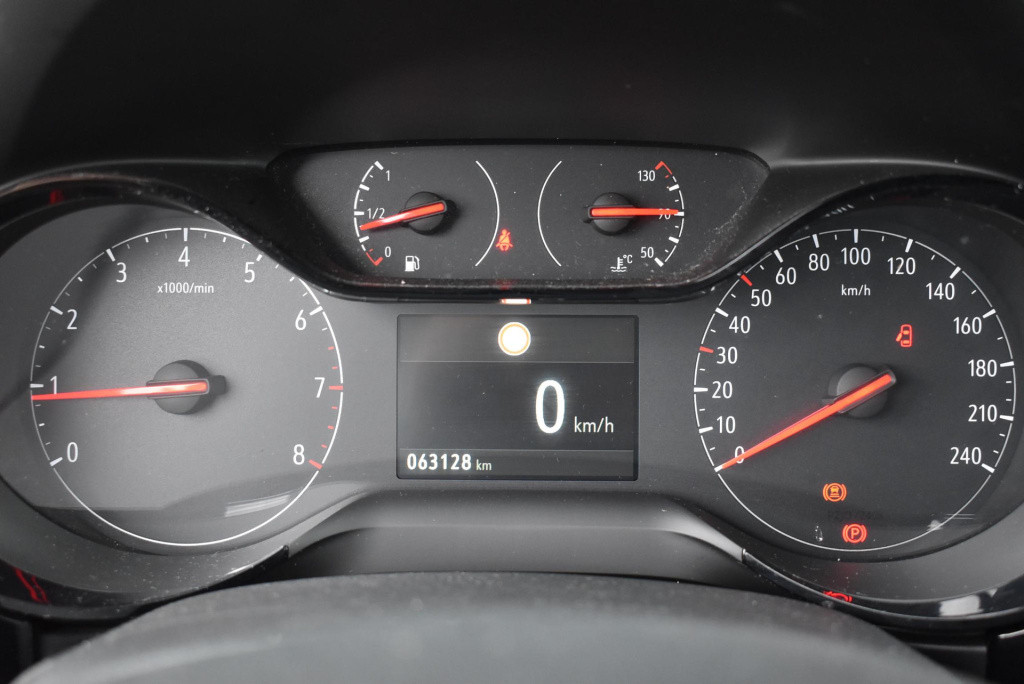 Opel Corsa 1.2 edition 75pk | airco | parkeersensoren | lichtmetalen velgen