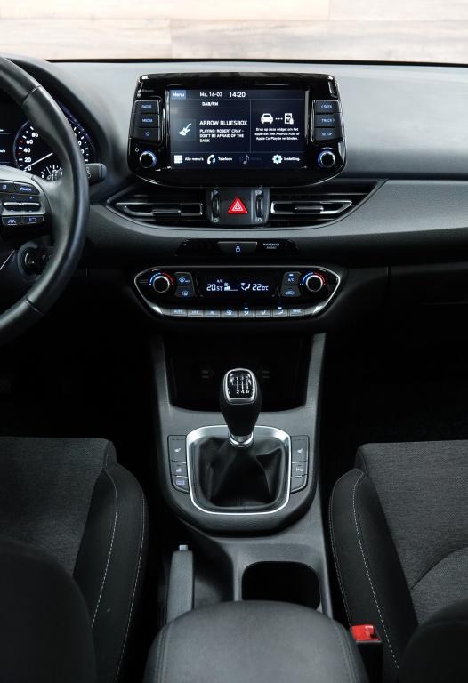 Hyundai I 30 1.0 t-gdi mhev | camera | cruise | carplay | pdc |