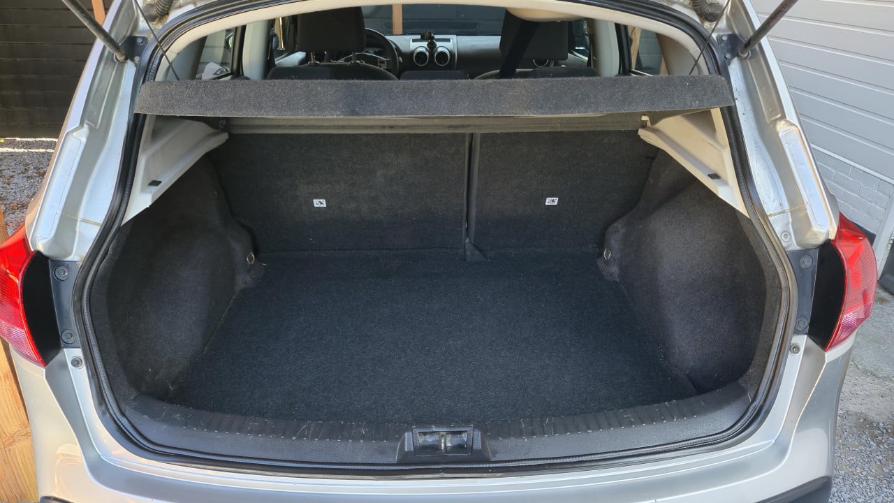 Nissan Qashqai 2008 benzine vol jaar apk € 3500