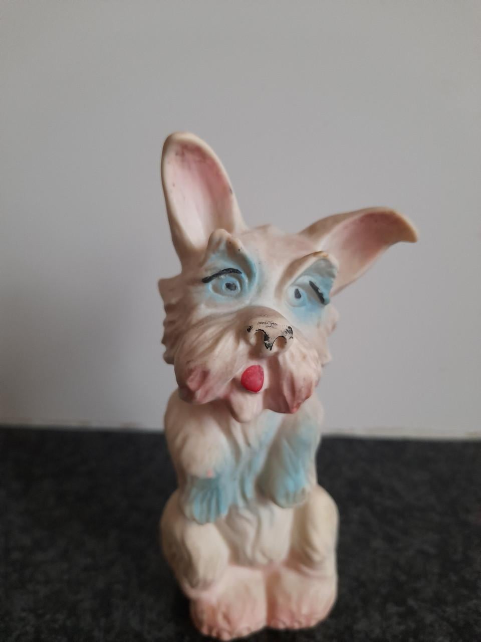 Vintage Rubberen Piepbeestje ( in goede staat )