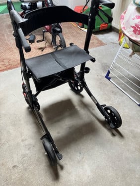 Rollator Multimotion dubbel inklapbaar lichtgewicht